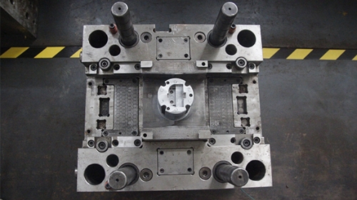 塑膠模具選購這六大要求不容...